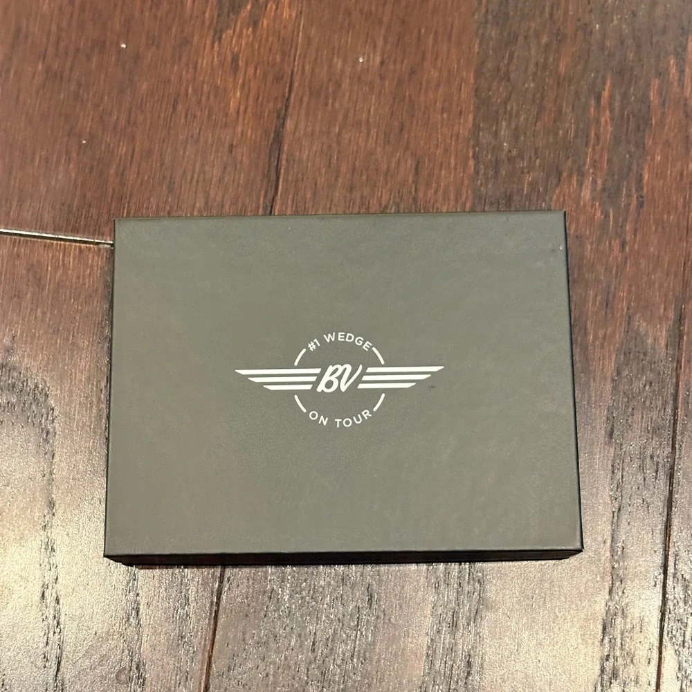 New Titleist Vokey Design Metal Golf Bag Tag & Ball Marker Gift Set, NEW IN BOX